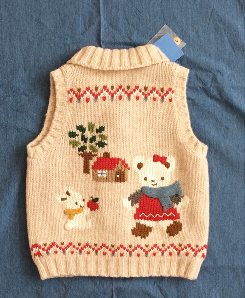 【新品】familiar カウチンベスト 100cm ☆新品 未使用 ファミリア カウチン ベスト 100㎝ リアちゃん
