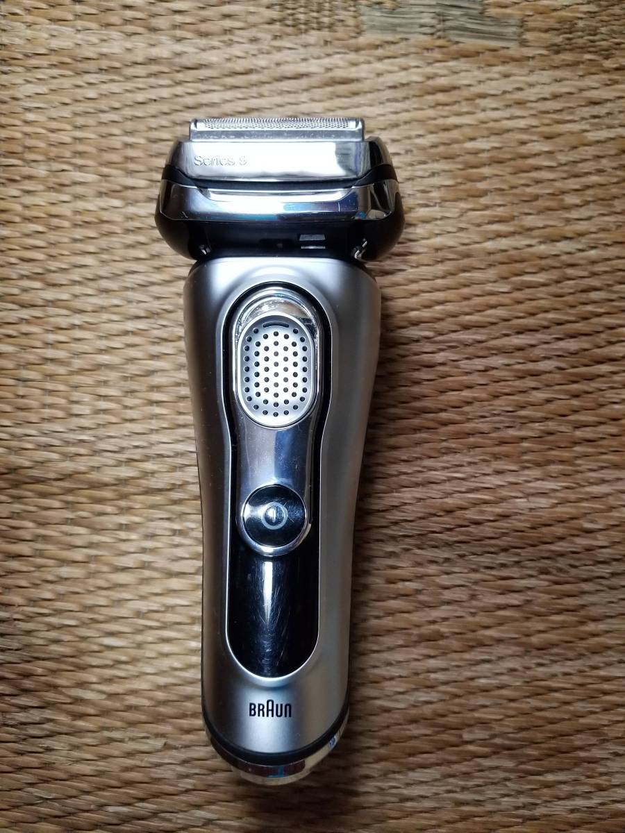 BRAUN ブラウン シリーズ9 9090cc シェーバー (中古品)
