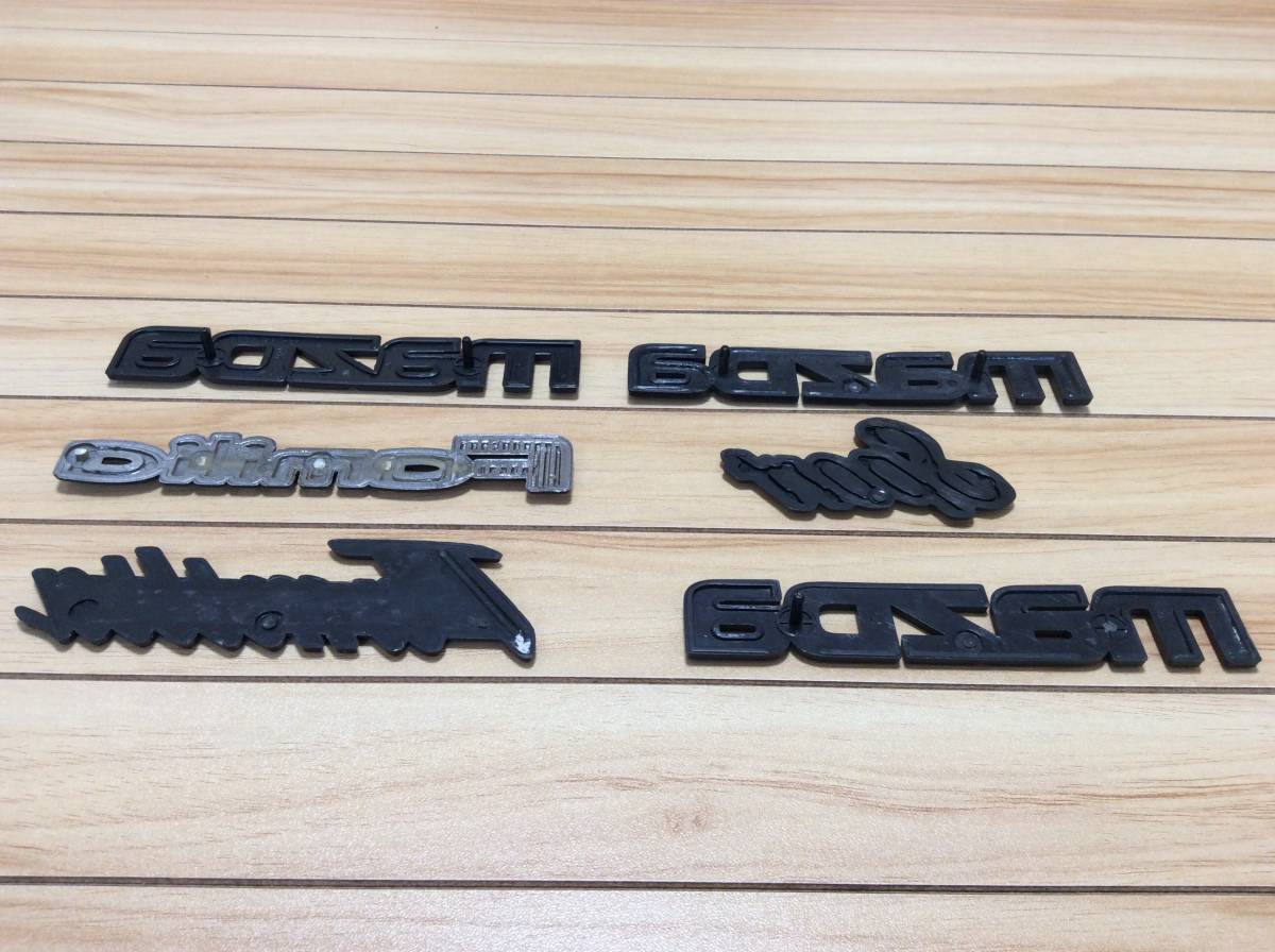 マツダファミリアsport スポルト Bf とファミリアap Fa4 のエンブレムセット マツダ 売買されたオークション情報 Yahooの商品情報をアーカイブ公開 オークファン Aucfan Com