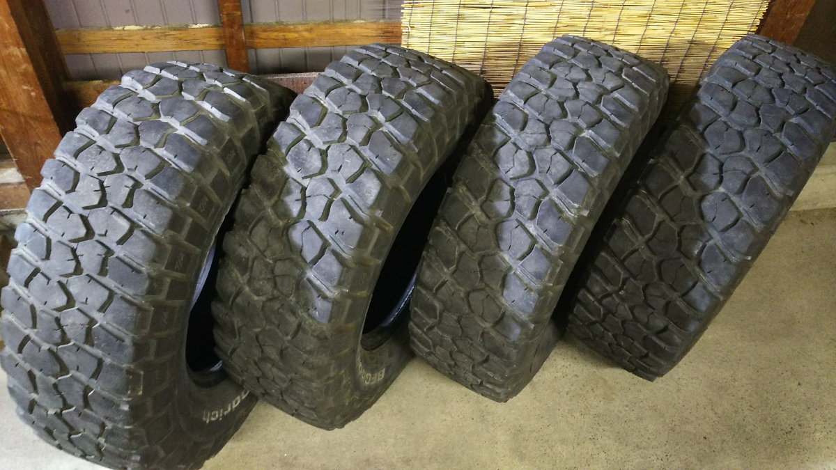 BFグッドリッチ KM2 285/75R16 4本セット 製造年2008年30週 残り溝約6 