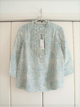 驚きの破格値，安い NIMES リバティプリント アンフォゲッタブル フリルブラウス タグ付き(ニーム)｜売買されたオークション情報、yahooの商品情報をアーカイブ公開 - オークファン ニーム