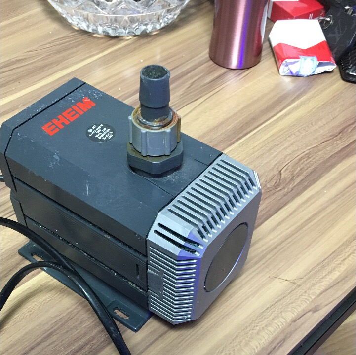 EHEIM 1262 50hz 中古 EHEIM エーハイム 1262 水中ポンプ 中古ポンプになります 【公式通販】