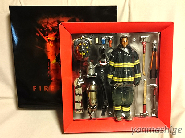 新品/Hot Toys ファイヤーファイター FF 黒人Ver 鉄人兄弟 絶版 Modern