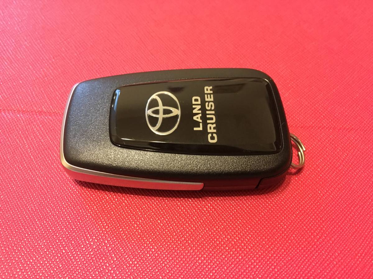 トヨタ ランドクルーザープラド(2017年09月～2019年09月)の中古車を 