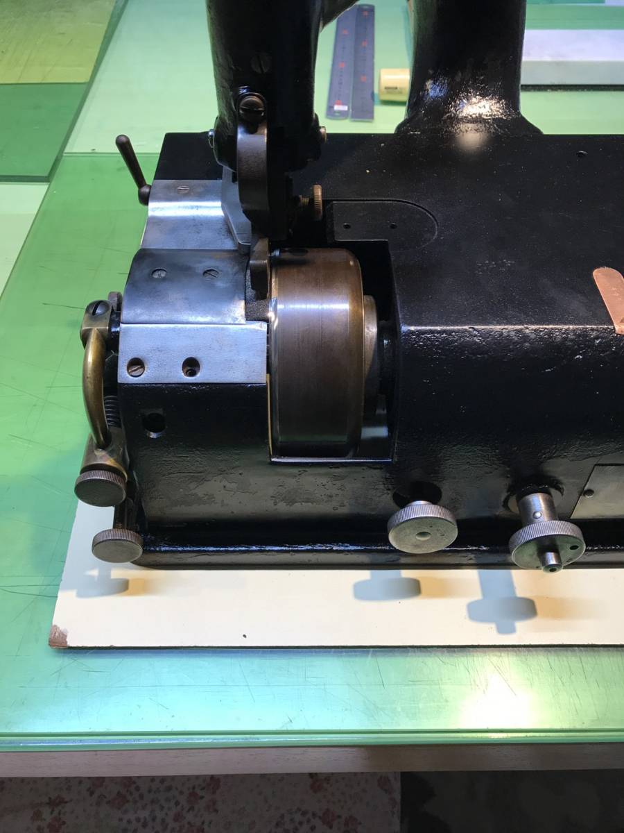 △NISHIYAMA⁄西山製作所⁄革漉き機⁄革漉NKS機械⁄ミシン ☆岐阜発 中古 