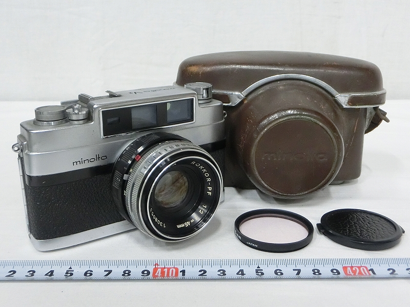 B09024 ミノルタ MINOLTA V2 ROKKOR-PF 1:2 f=45mm カメラ ケース