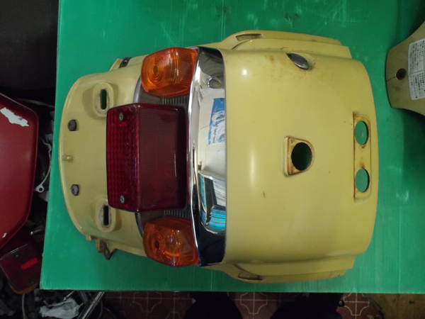 ジュリオ(AF52) 外装セット6点 (フロントカバー/インナーカウル/シートカウル/テールカウルetc)