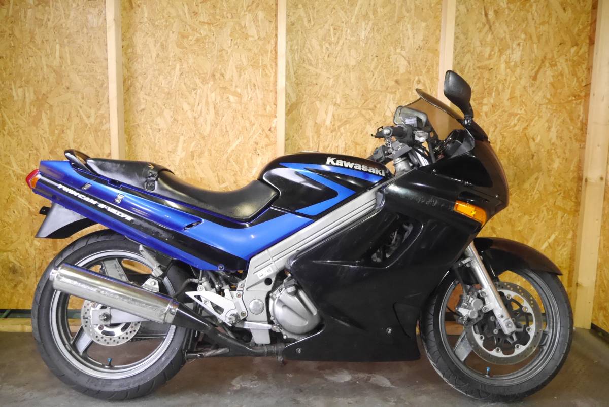 ZZR250 EX250H KAWASAKI 実働 書類あり 人気・おすすめ｜省スペース