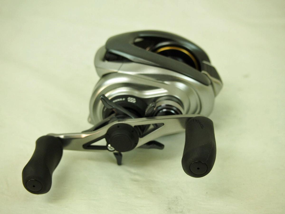 ☆中古品☆シマノ ベイトリール メタニウム HG 左 SHIMANO