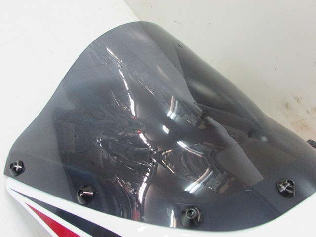 【155】中古♪汎用 ★ 社外 ビキニカウル ライトカウル CBタイプ?? 段付スモークスクリーン付 中古 社外 バイク 部品 汎用 ビキニカウル 青M 180φ FRP ペイント素材