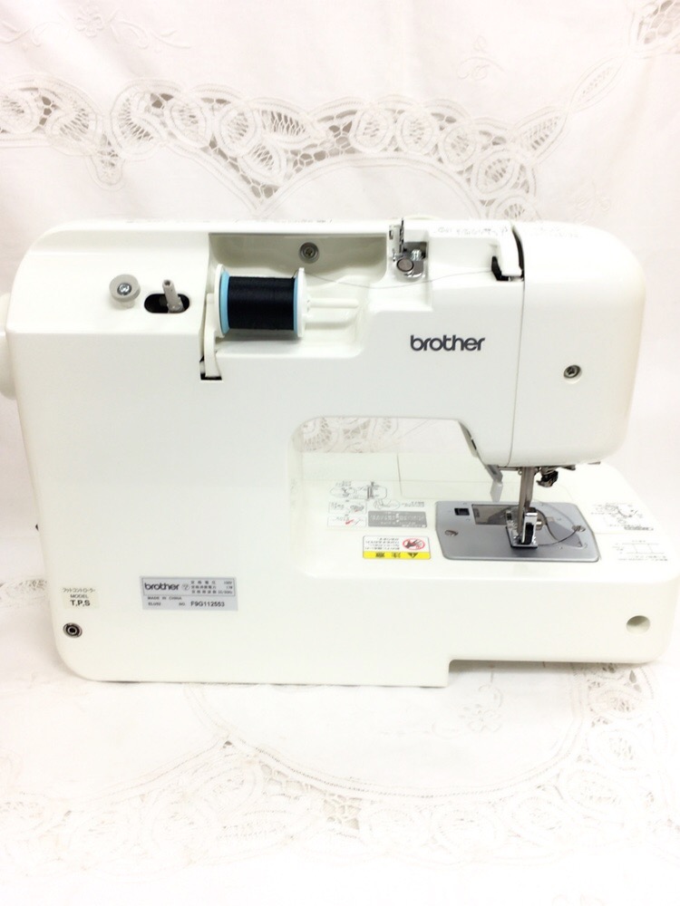 【BROTHER】 ブラザー 電子ミシン ELU52 シリーズ A35-CT ディズニー 仕様 DISNEY コンパクトミシン 取説 DVD 箱付き 動作品