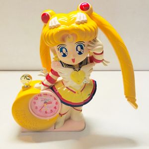 セーラームーン 目覚まし時計のYahoo!オークション(旧ヤフオク!)の相場