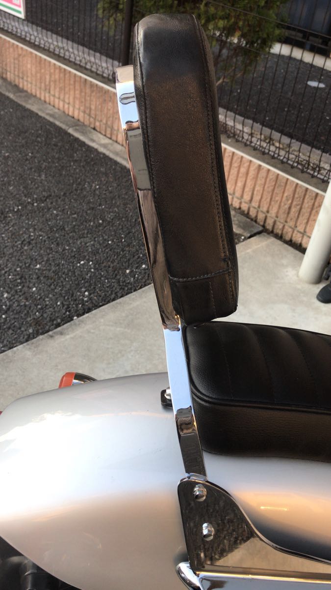 マグナ 250 純正 バックレスト