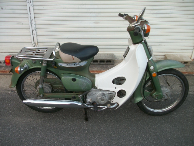 あめ(プロフィールご確認下さい) スーパーカブデラックス かもめ行灯 C50 ホンダ 49cc カモメ初期型 旧