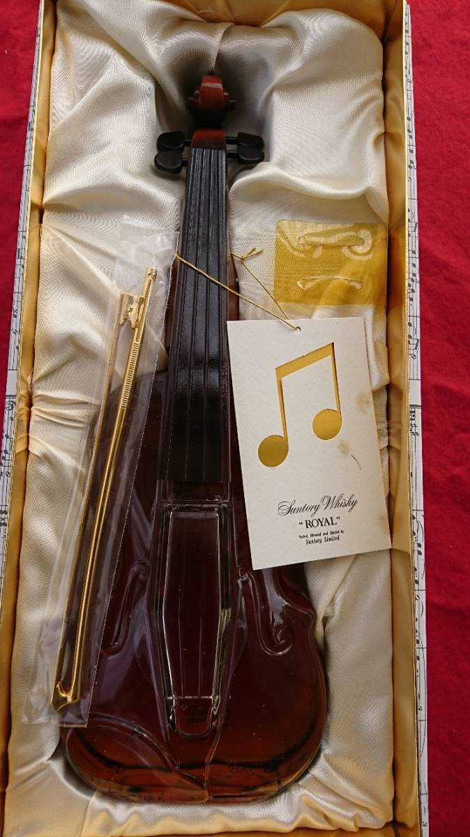 ▲希少 未開栓 ウイスキー ローヤル バイオリン型ボトル 700ml 飲料・酒 △希少 未開栓 ウイスキー ローヤル バイオリン型ボトル 700ml