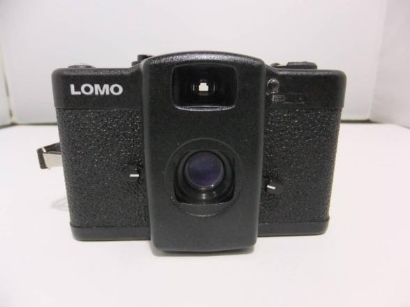 LOMO LC-A - ロモ メルカリ ⁄ Lomography(ロモグラフィー) ジャンク