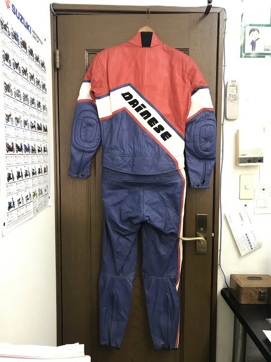 ダイネーゼ 革ツナギ 47サイズ これからのサーキットシーズンに向けて