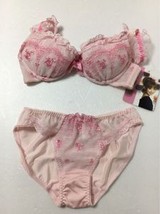 ゆうこりんのYahoo!オークション(旧ヤフオク!)の相場・価格を見る