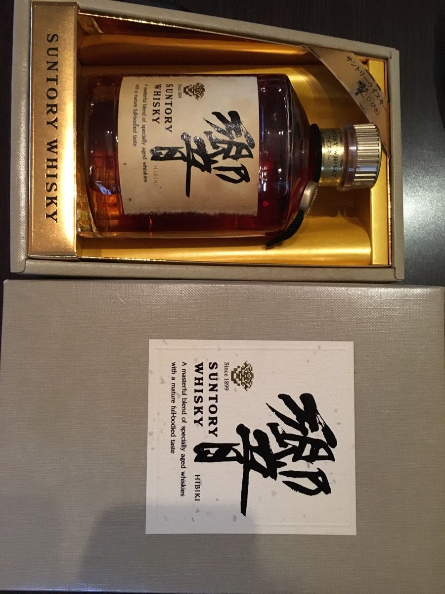 サントリー 未開栓 SUNTORY ウイスキー 響 箱付き 700ml HIBIKI 響21年