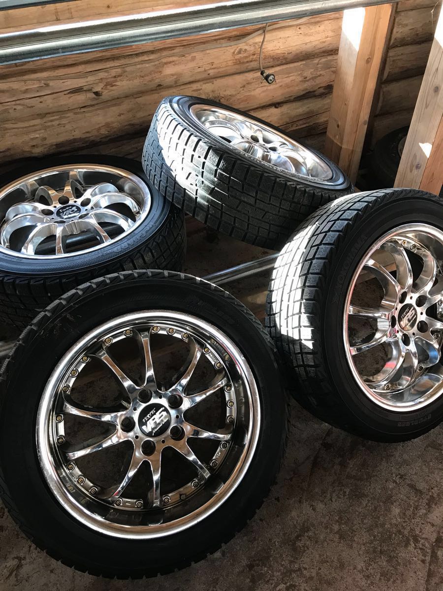 E51エルグランド純正アルミ 215/60R17 スタッドレス YOKOHA アイス