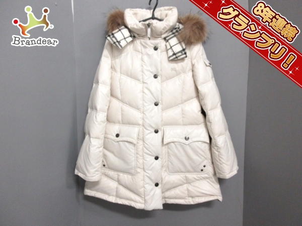 バーバリーブルーレーベル Burberry Blue Label コート ダウンコート サイズ38 M アイボリー レディース 冬物 美品