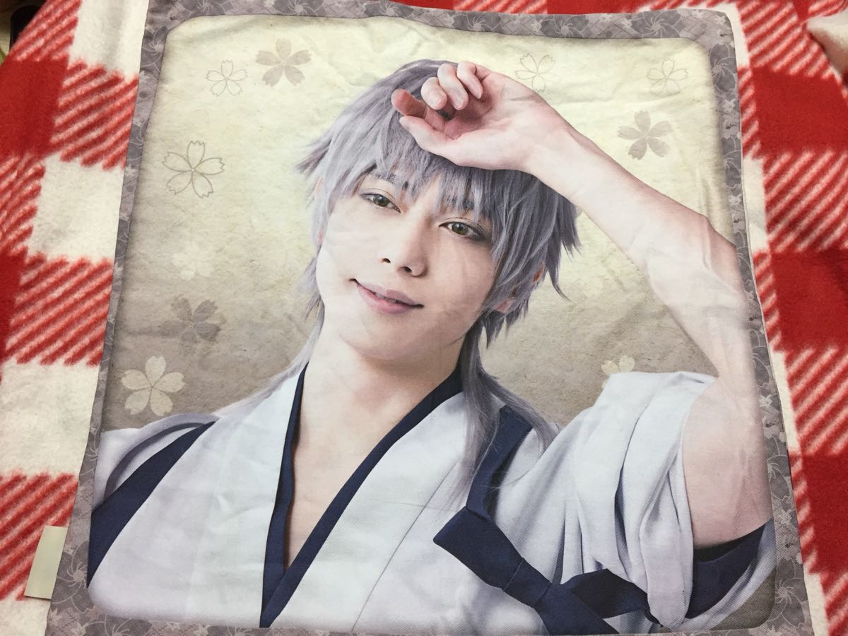 刀剣乱舞 刀ステ初演 クッションカバー 鶴丸国永 染谷俊之 コミック アニメグッズ 売買されたオークション情報 Yahooの商品情報をアーカイブ公開 オークファン Aucfan Com