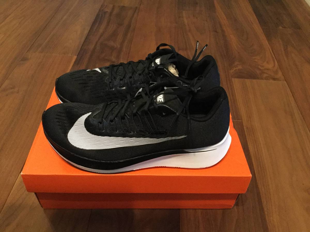 ズーム フライ FLY ナイキ ZOOM NIKE ズームフライ 0 ⁄ 1 ズームフライ 
