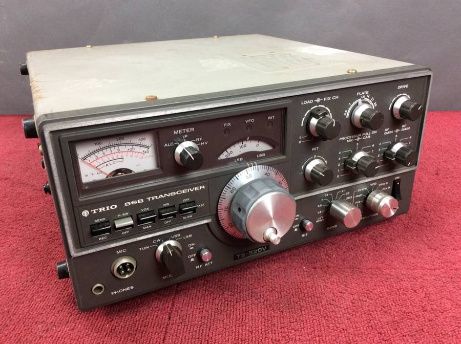 TRIO TRIO TS-520V SSB トランシーバー◇ジャンク品 TS-520V SSB