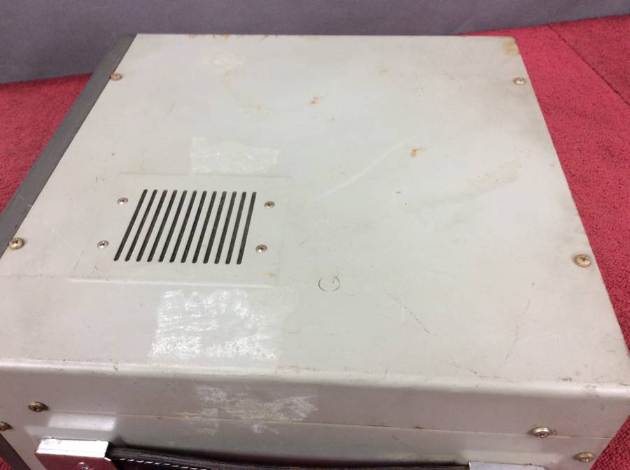 トリオの名機 SSB トランシーバー TRIO TS-520V SSB トランシーバー