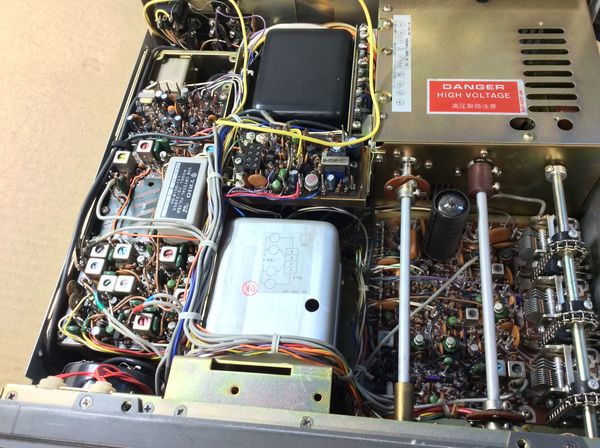 TRIO TRIO TS-520V SSB トランシーバー◇ジャンク品 TS-520V SSB