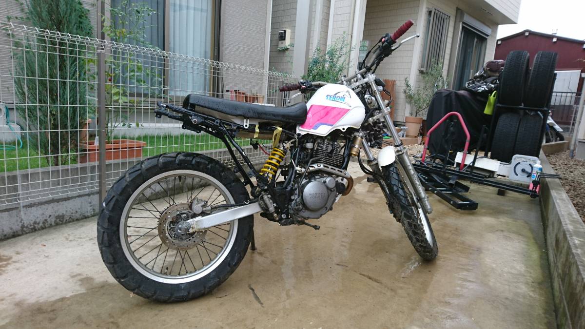 セロー225W(ヤマハ)のバイク買取‧査定相場 エンジン実働、書類あり 