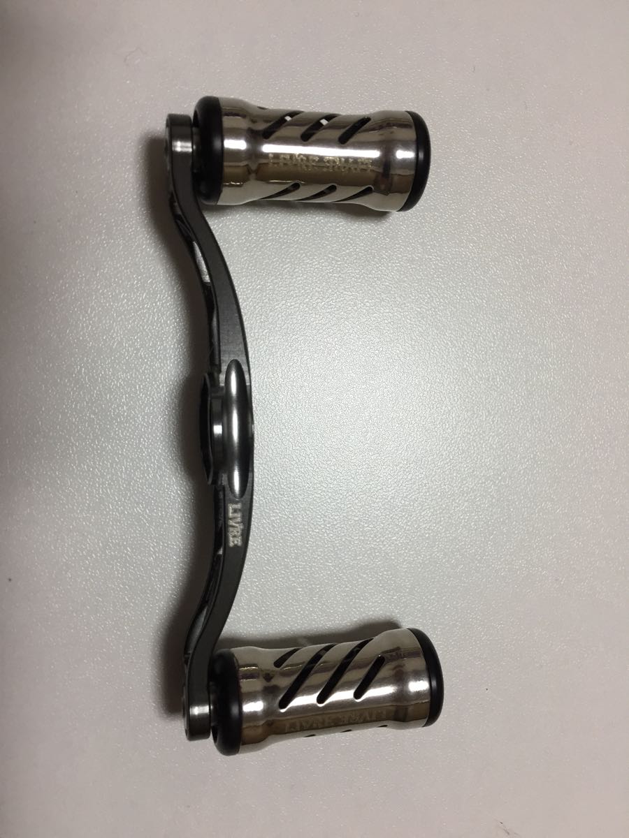 極美品リブレ(LIVRE) CBF78 FinoAir ダイワB1用 左