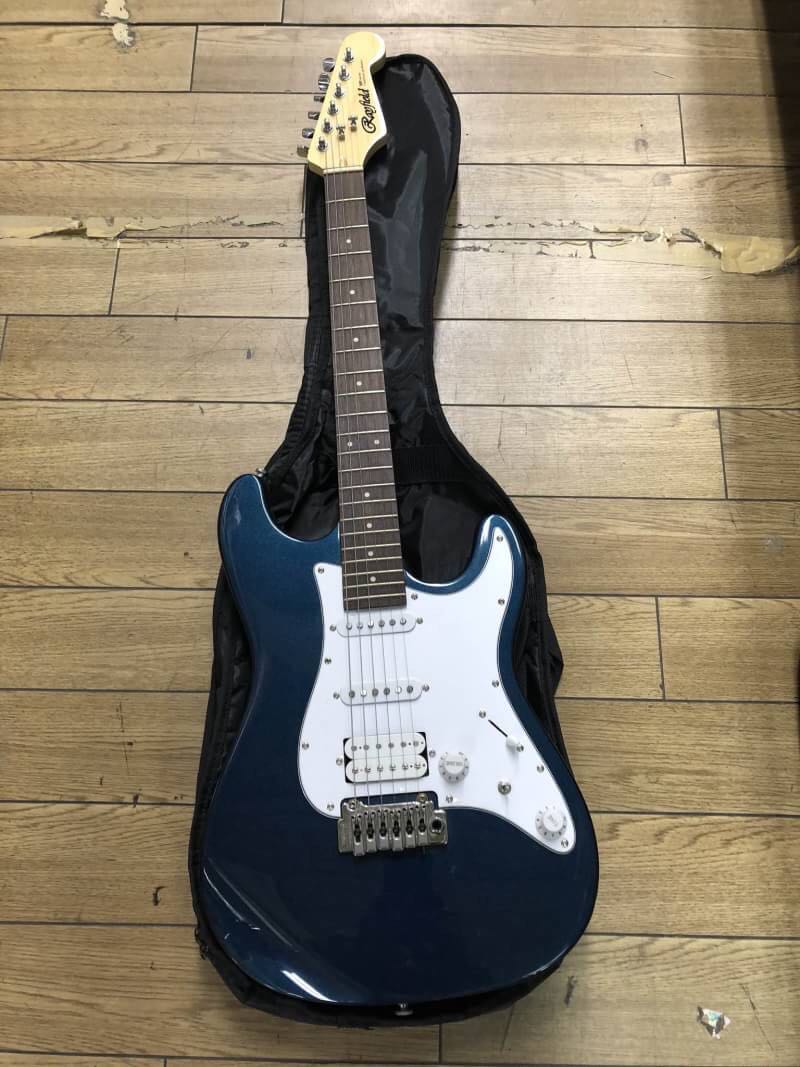 Rayfield RST-320 ○F4079 Rayfield レイフィールド エレキギター RST