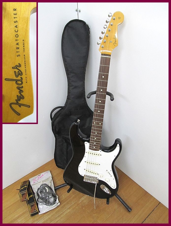 フェンダー ジャパン ストラトキャスター エレキギター ケース付き □Fender フェンダージャパン ストラトキャスター エレキギター 純正
