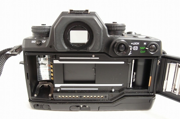 中古 CONTAX コンタックス N1 フィルム カメラ 一眼レフ ボディ ストロボ 90° 接眼 レンズ 付き S2878200