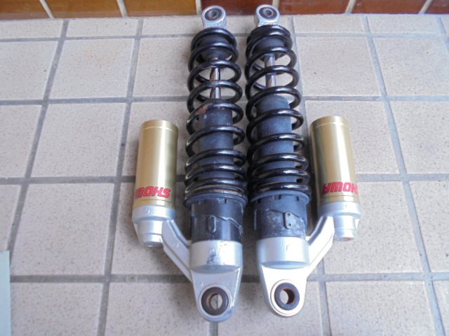 CB1300SF (SC54) 純正 SHOWA リア サスペンション 綺麗な商品!! 売切り