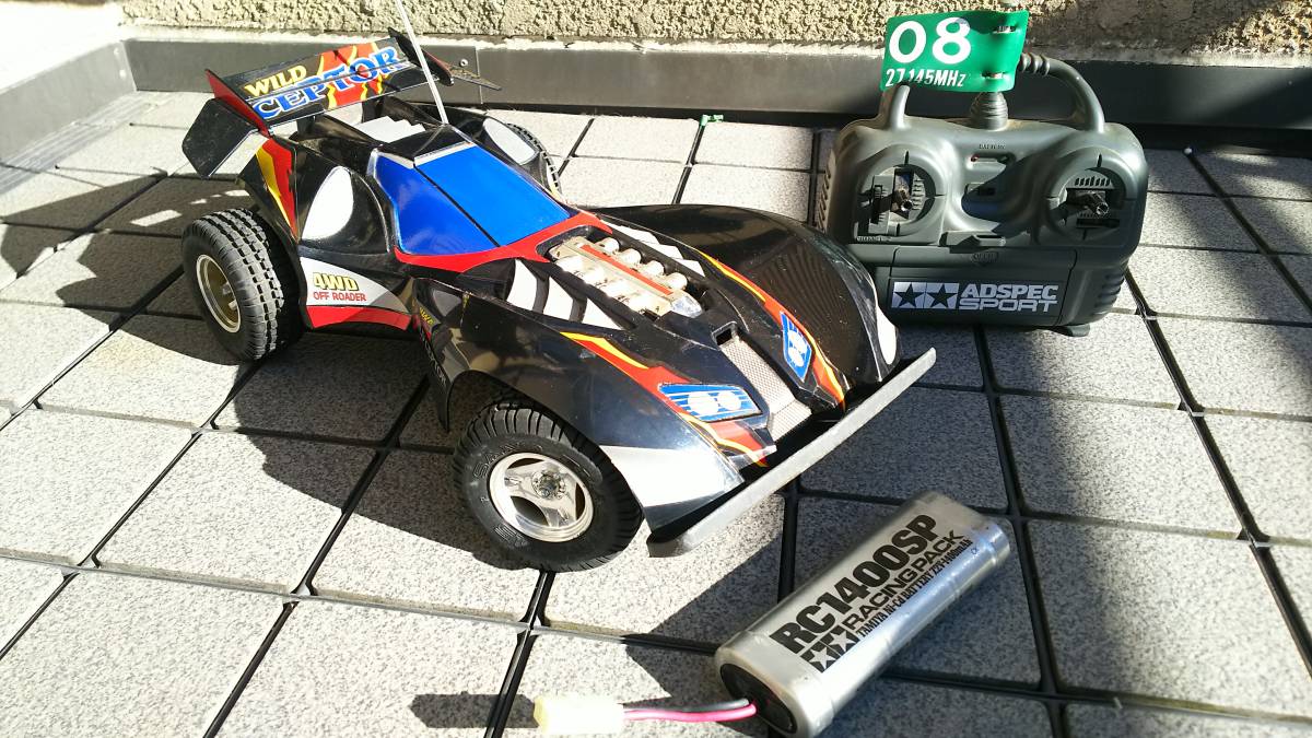 1/10 タミヤ 4WD プロポ、メカ、バッテリーとシャーシ2枚 【公式通販】