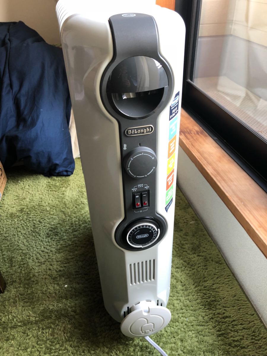 オイルヒーター DeLonghi デロンギ HJ0812 8畳～12畳用 箱・説明書付 
