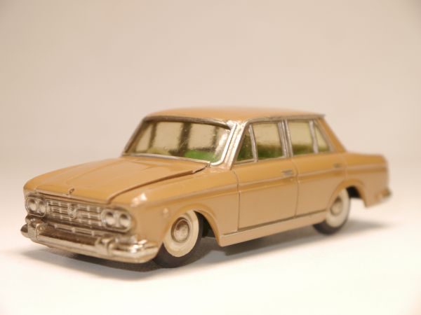 大盛屋 TAISEIYA 日産 ニッサン ブルーバード ミニカー 日本製 当時物