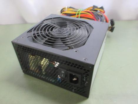 700W電源ユニット FSP FSP700-80EGN 中古 P50127