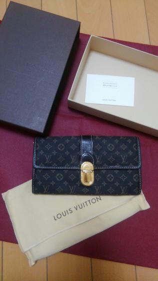 ルイヴィトン　モノグラム　長財布　中古美品　送料510円