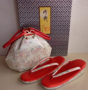 未使用心斎橋 てんぐ 本革草履バッグセット 23.7cm 繊細でかわいい花柄♪