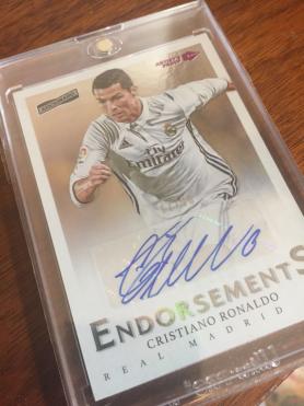 ロナウド サインのYahoo!オークション(旧ヤフオク!)の相場・価格を見る