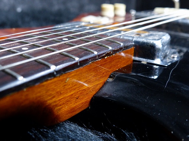 ☆Guyatone LG-50T 60's ビザール 小ぶりなモズライト風の1本