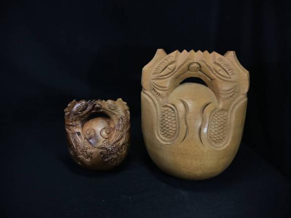 烈】J43 木製 仏具 木魚 大小 まとめて2点 状態抜群 初出し 木工、竹