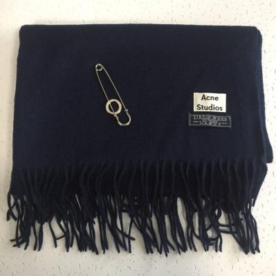 Acne studioアクネ大判 ストール＆ネイビー acne studios ストールの通販