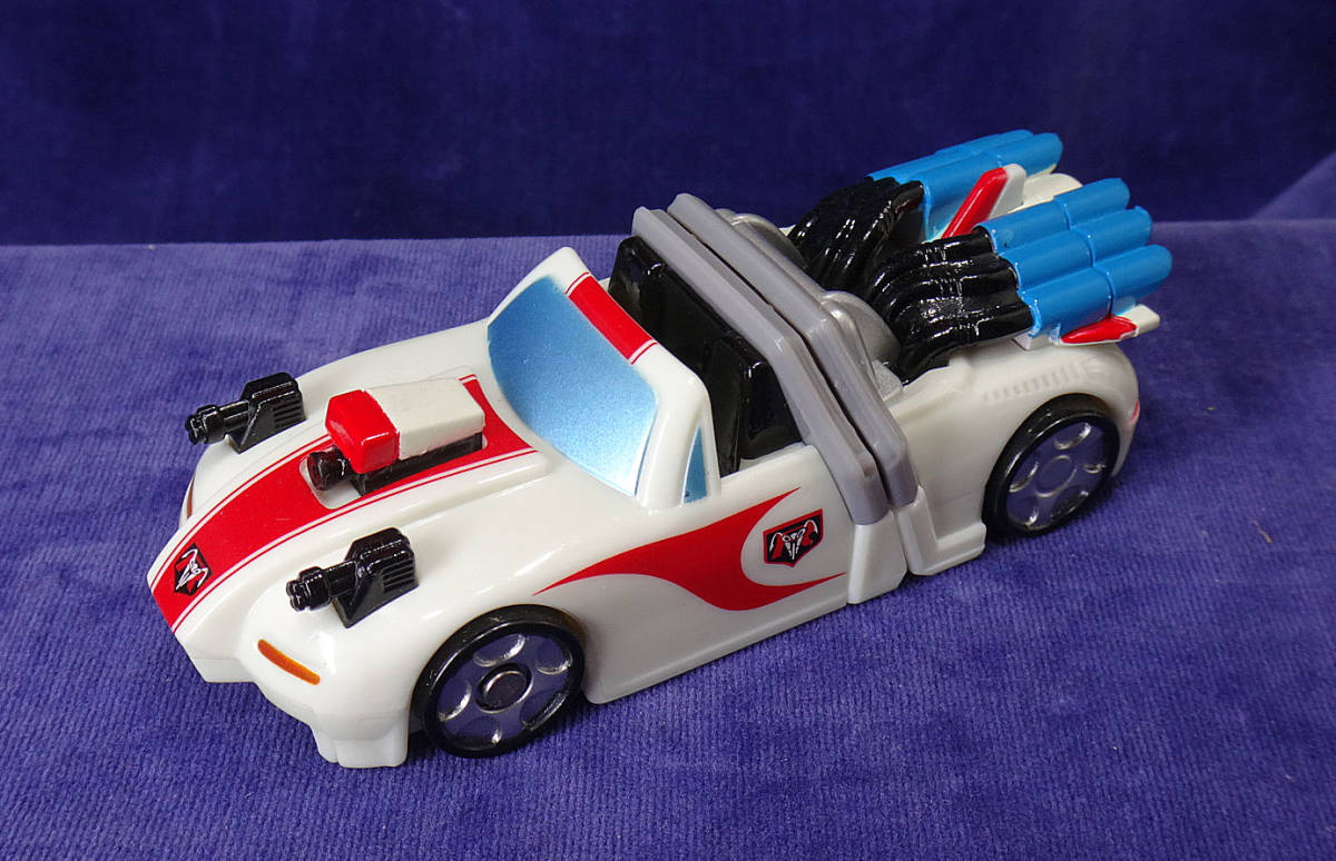 ◇限定封入特典 シフトレジェンド トライサイクロン シフトカー