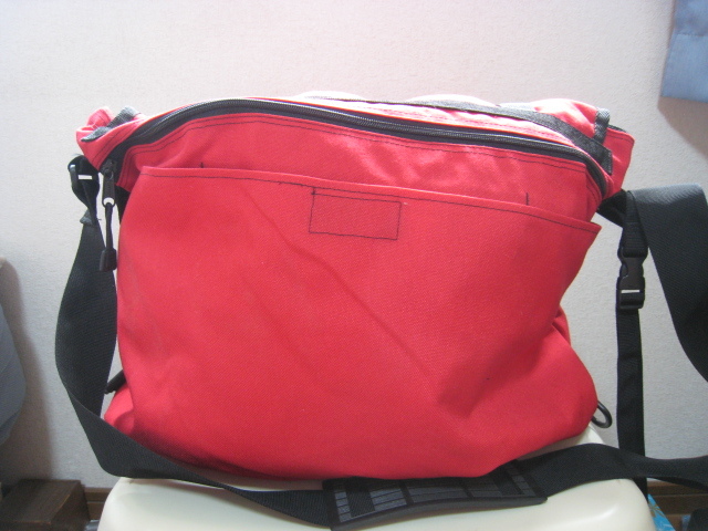 90s 90's～00's bitch メッセンジャーバック ショルダーバック bitch