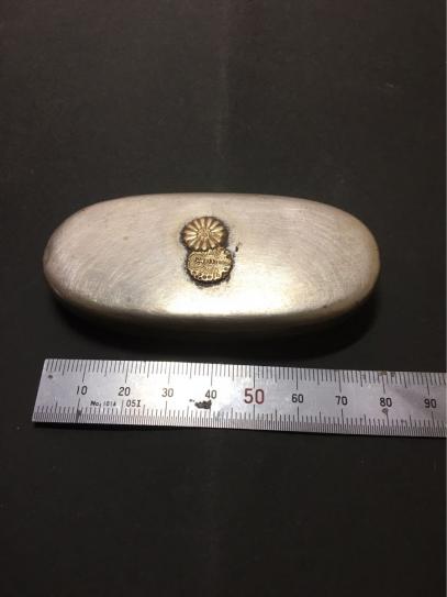 最安値，限定SALE 香合 ボンボニエール 御下賜 銀製 十四葉一重裏菊 備前蝶 家紋(その他)｜売買されたオークション情報、yahooの商品情報をアーカイブ公開 - オークファン その他