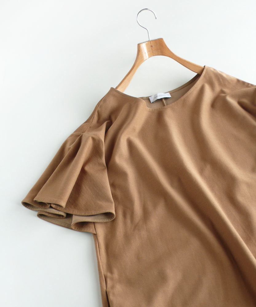 ET フォルムニットワンピース | FEMME ROPE\u0027 ROPE\u0027（アダムエロペ）の「リネンボリュームスリーブ アダムエロペ ふんわり袖が可愛いワンピース Adam et Rope' ブラウン